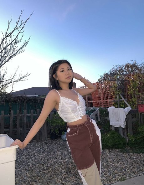 Asian Beauties photo 697