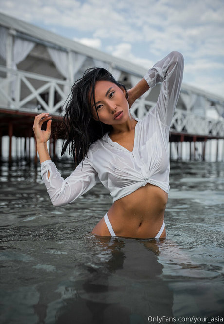Asian_model photo 78