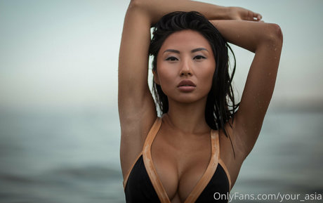 Asian_model photo 111