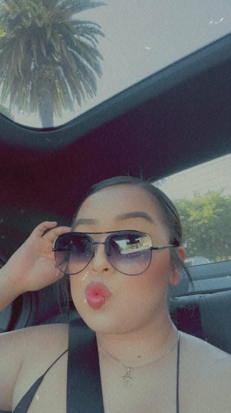 Asianbbygirl18 photo 16