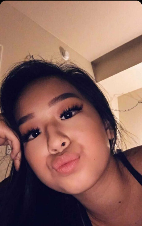 Asianbbygirl18 photo 57