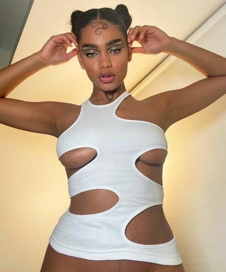 Aslayy Baugh photo 14