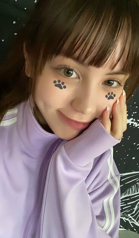 ASMR BlueKatie photo 43