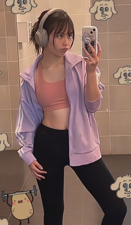 ASMR BlueKatie photo 121
