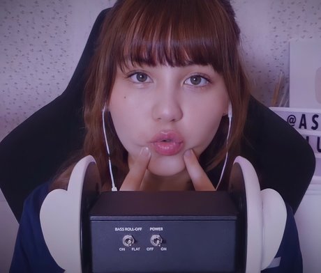 ASMR BlueKatie photo 141