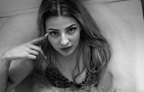 ASMR Janina photo 13