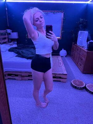ASMR Shanny photo 42