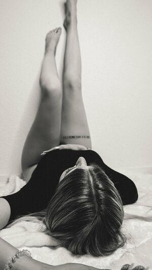 asmrjanina photo 1
