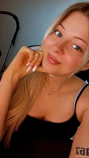 asmrjanina photo 17