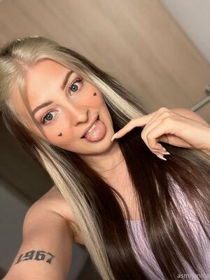asmrjanina photo 26
