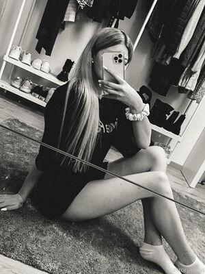 asmrjanina photo 33
