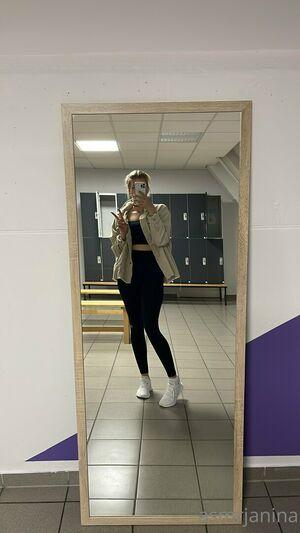 asmrjanina photo 76