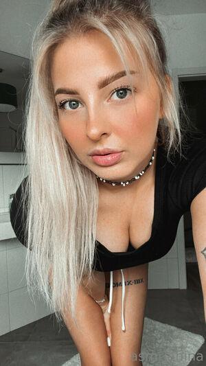 asmrjanina photo 106