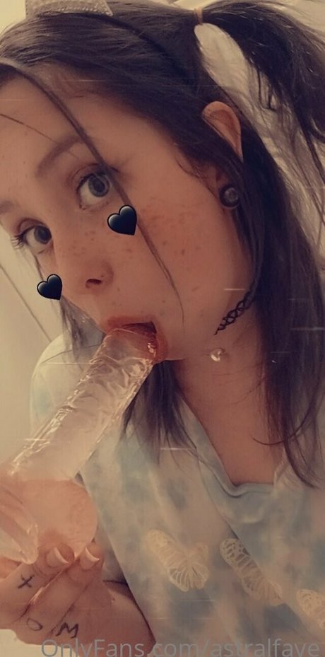 Astralfaye photo 2