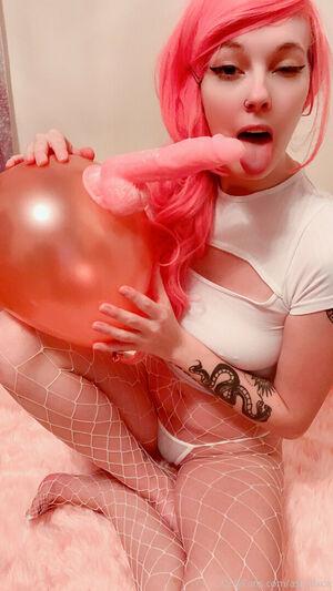 Astridxox photo 155