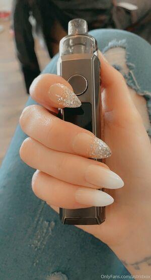 Astridxox photo 238