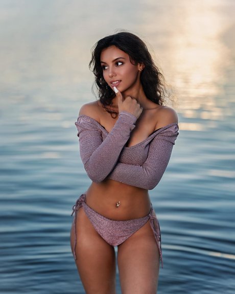 Rachel Delgado photo 32