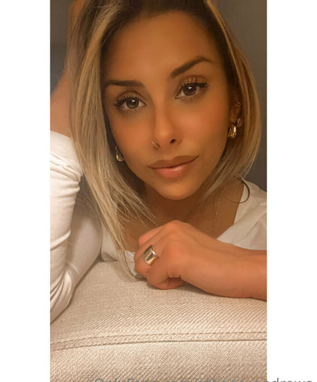 Athena Andrews photo 18