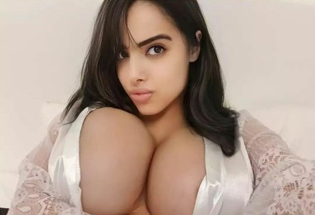 Atlanna photo 94