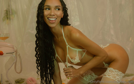 Aubreeangel photo 73