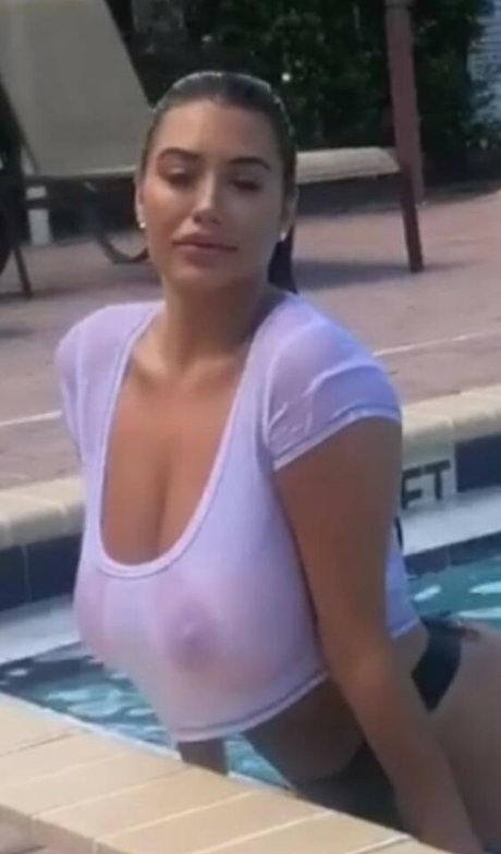 Aubrey Lynn Berg photo 19