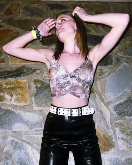 Audra Miller photo 285