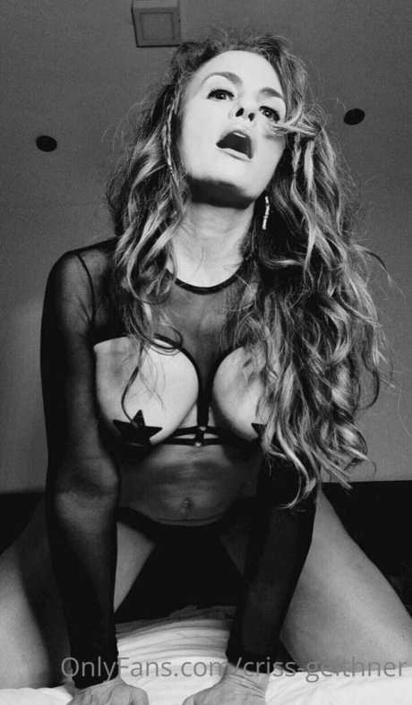 Aura Cristina Geithner photo 214