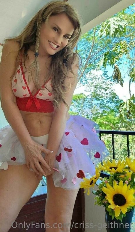 Aura Cristina Geithner photo 511