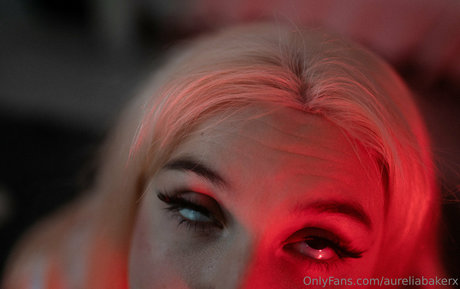 Aureliabakerx photo 2