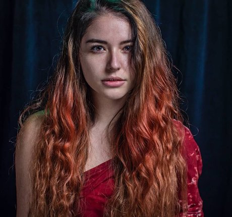 Autumn Farrell photo 23