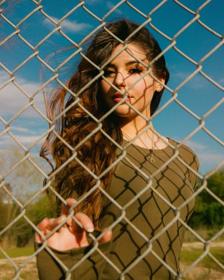 Autumn Farrell photo 49