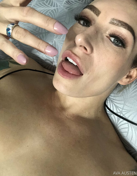 Ava_austen photo 46