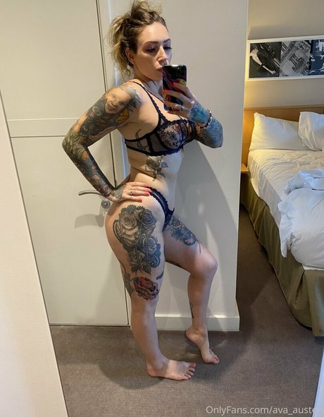 Ava_austen photo 104