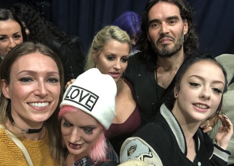 Ava_austen photo 193