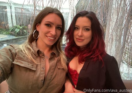 Ava_austen photo 293