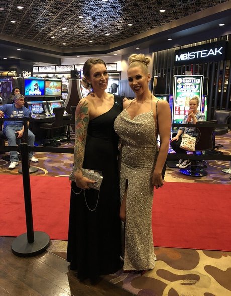 Ava_austen photo 315