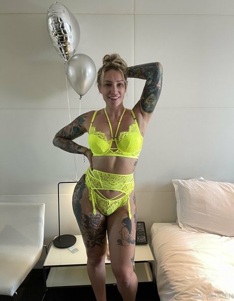 Ava_austen photo 436