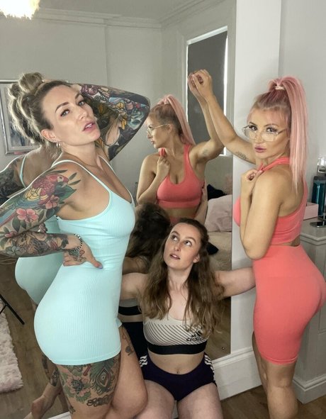 Ava_austen photo 538