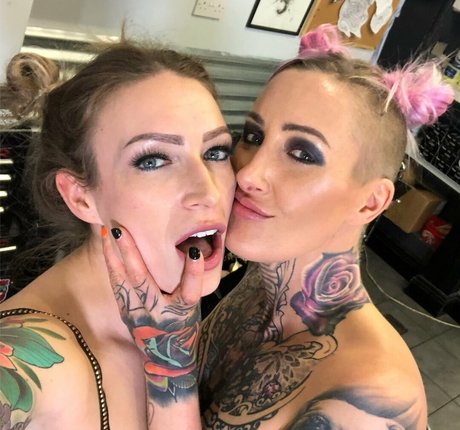 Ava_austen photo 655