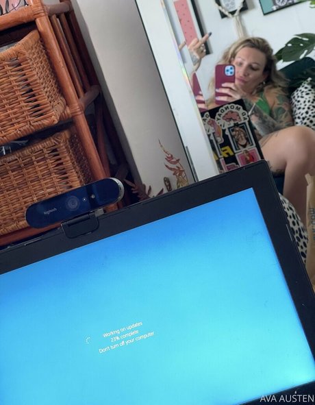 Ava_austen photo 733