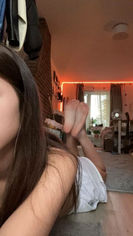 Ava Rose Beaune photo 32