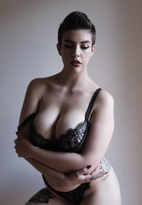 Ava Twitchling photo 315