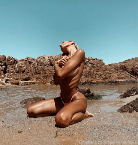 Profile photo of Avalon Nadfalusi