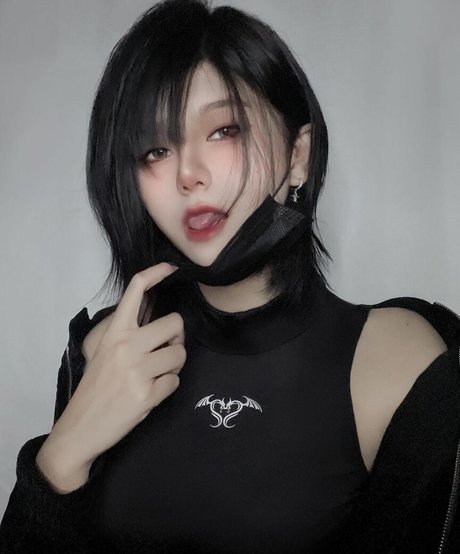 Aveline Tetsuya photo 5