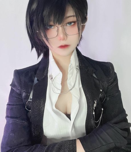 Aveline Tetsuya photo 12