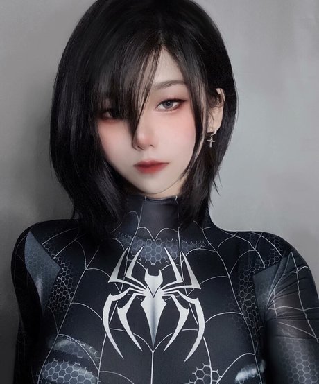Aveline Tetsuya photo 24