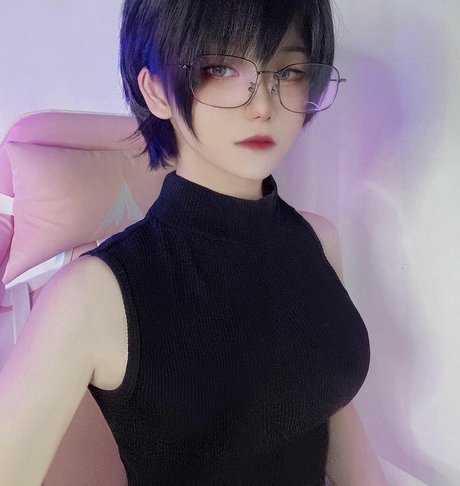 Aveline Tetsuya photo 69
