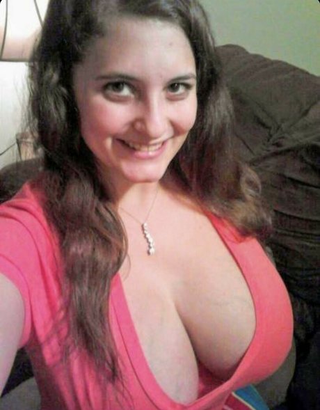 Avery Millah photo 11