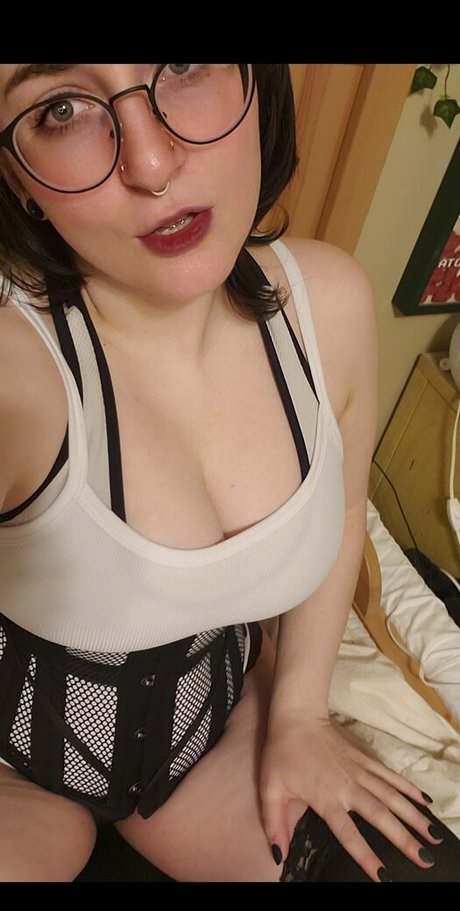 Avidscreamer photo 42