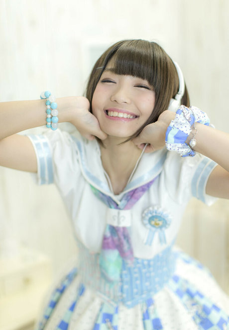 Ayame_apricot photo 264